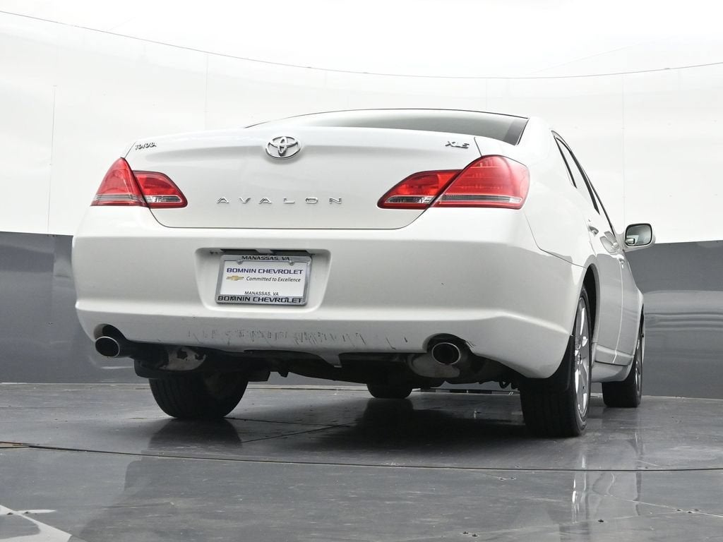 2005 Toyota Avalon XL