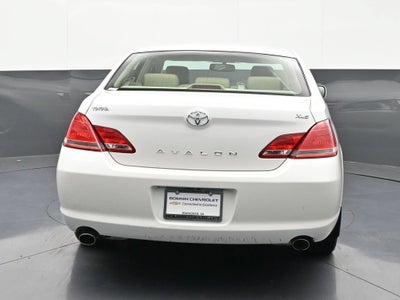 2005 Toyota Avalon XL