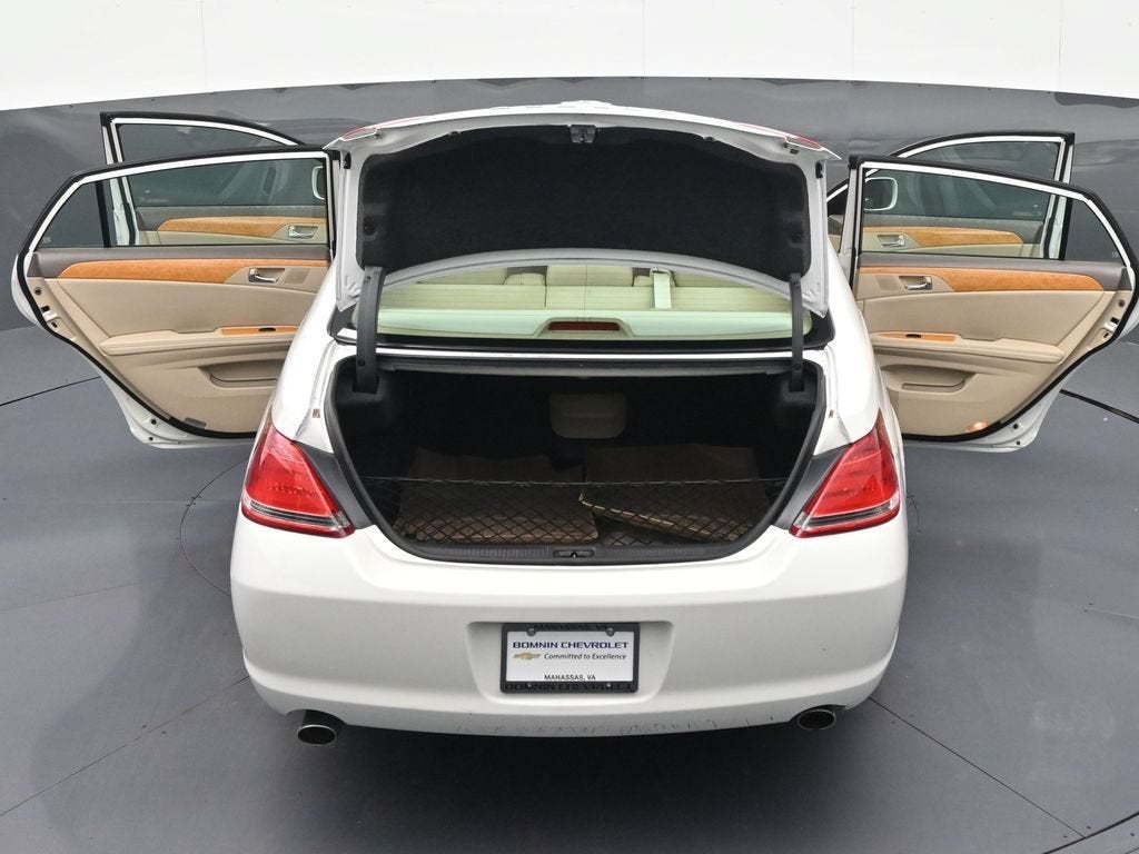 2005 Toyota Avalon XL
