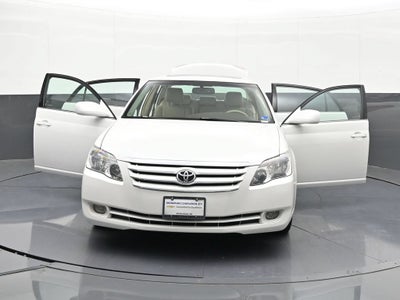 2005 Toyota Avalon XL