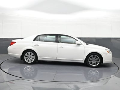 2005 Toyota Avalon XL