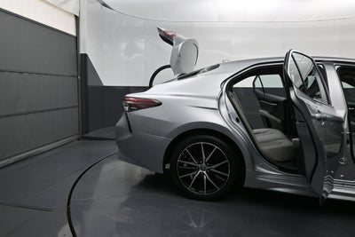 2021 Toyota Camry SE AWD