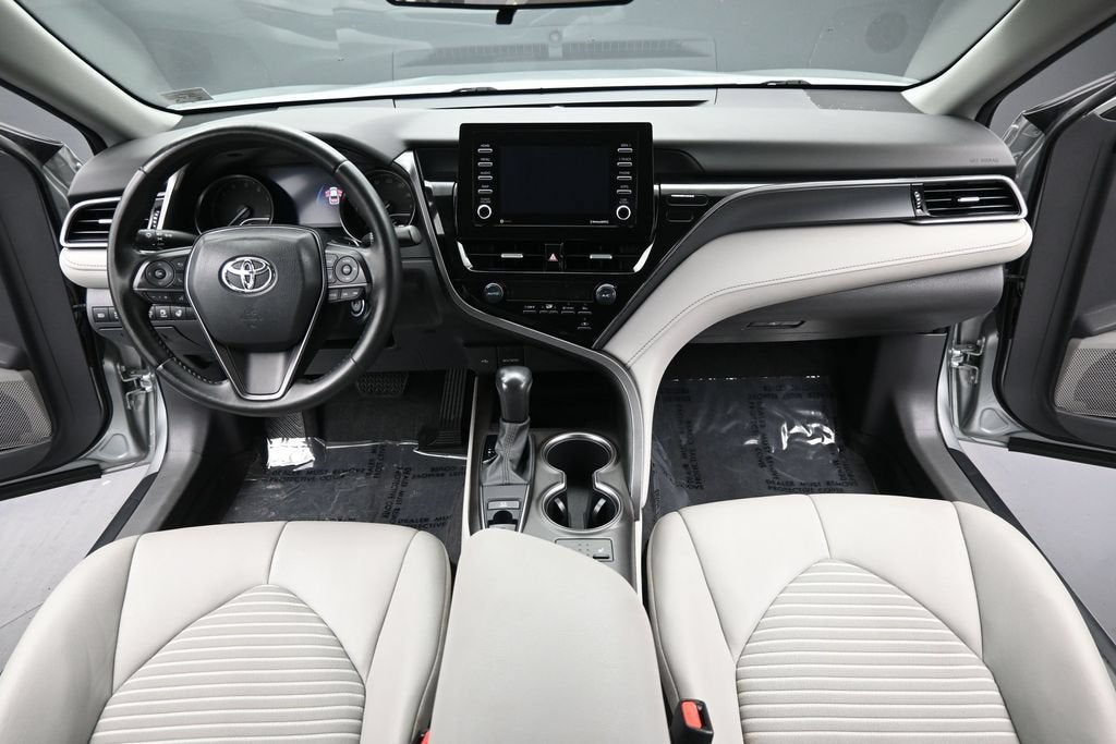 2021 Toyota Camry SE AWD