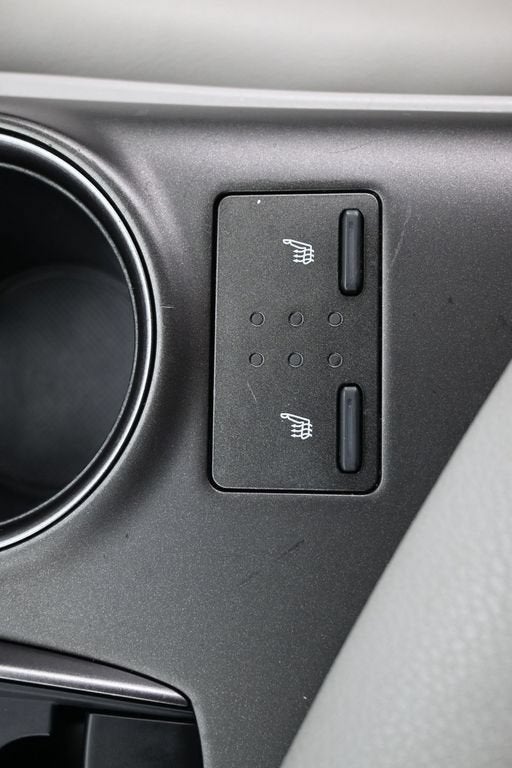 2021 Toyota Camry SE AWD