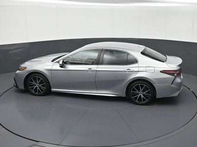 2021 Toyota Camry SE AWD