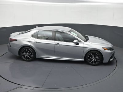 2021 Toyota Camry SE AWD