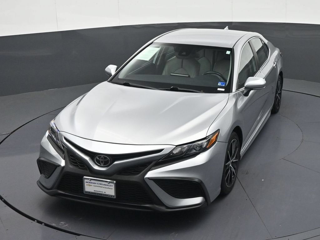 2021 Toyota Camry SE AWD