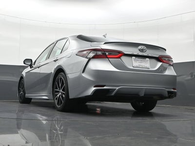 2021 Toyota Camry SE AWD