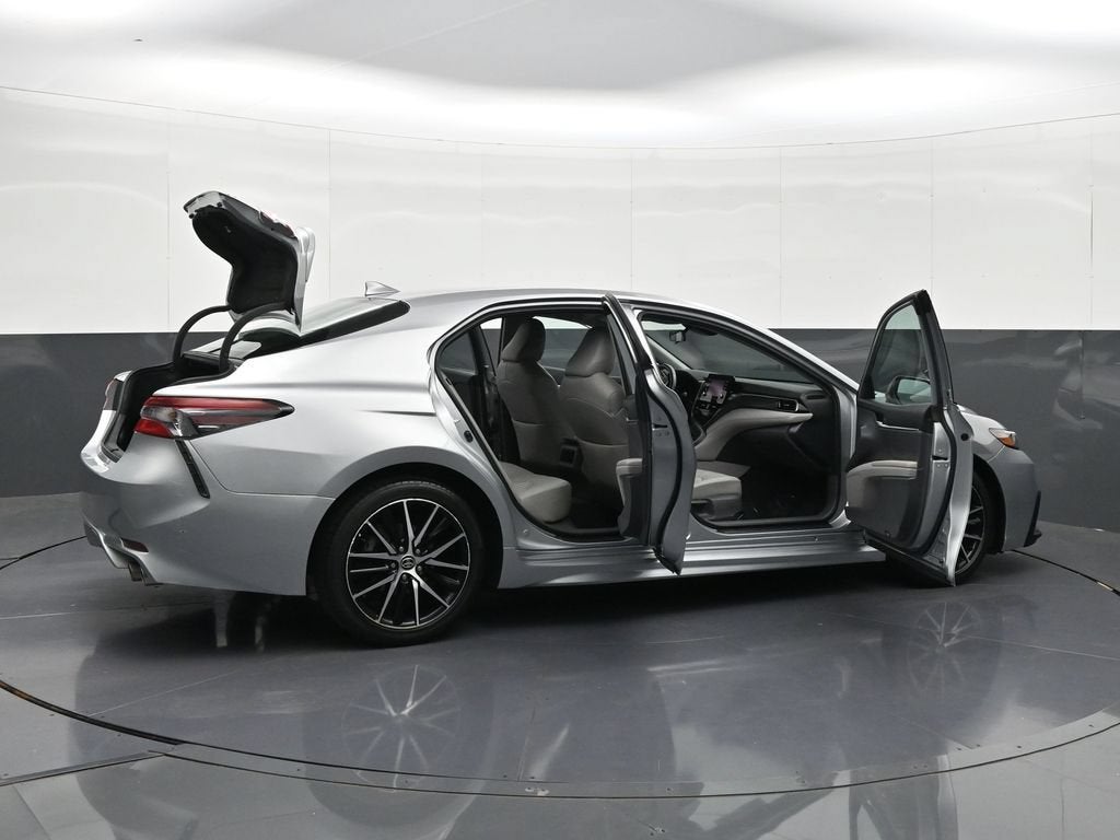 2021 Toyota Camry SE AWD