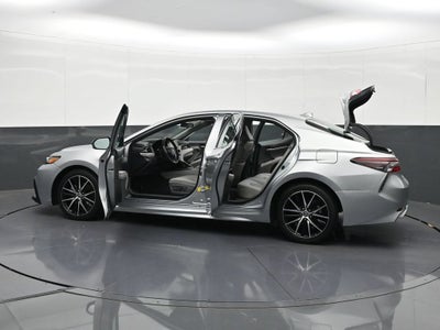 2021 Toyota Camry SE AWD