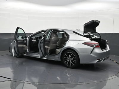 2021 Toyota Camry SE AWD