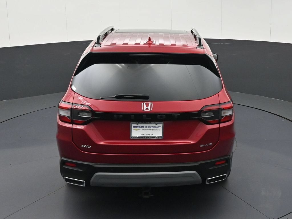 2023 Honda Pilot AWD Elite