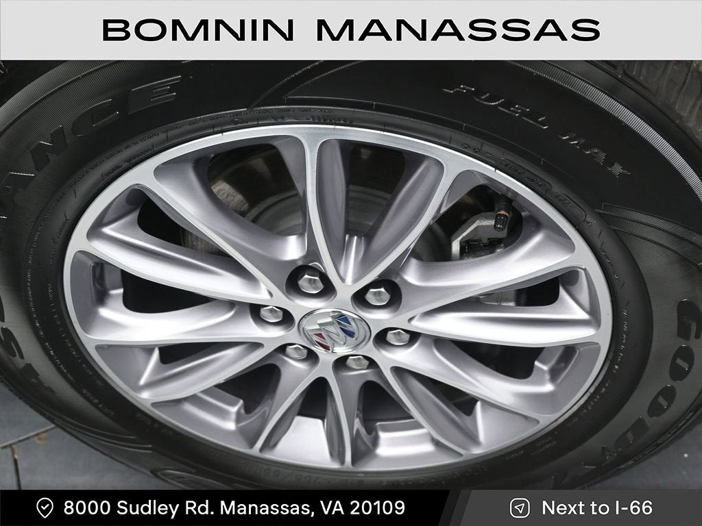 2023 Buick Enclave Essence