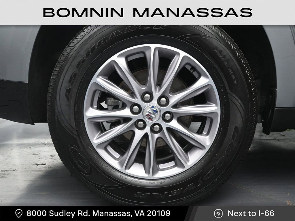 2023 Buick Enclave Essence