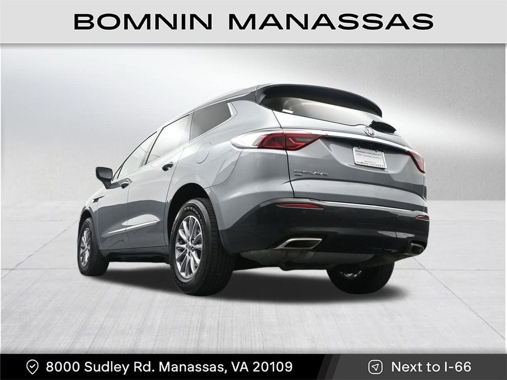2023 Buick Enclave Essence