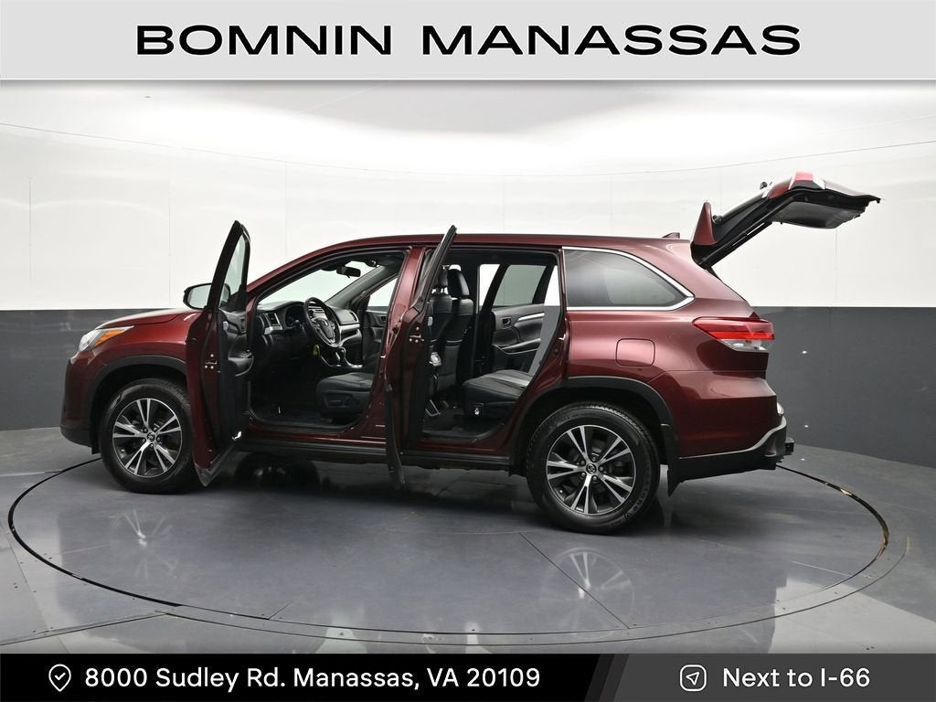 2019 Toyota Highlander LE