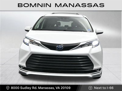 2022 Toyota Sienna XLE