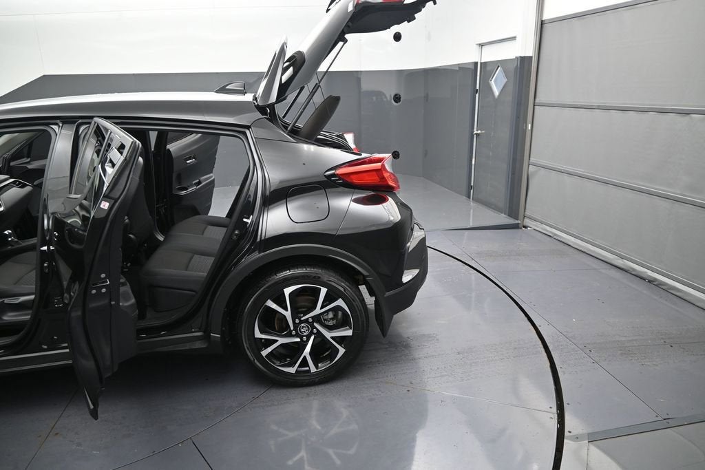 2020 Toyota C-HR LE