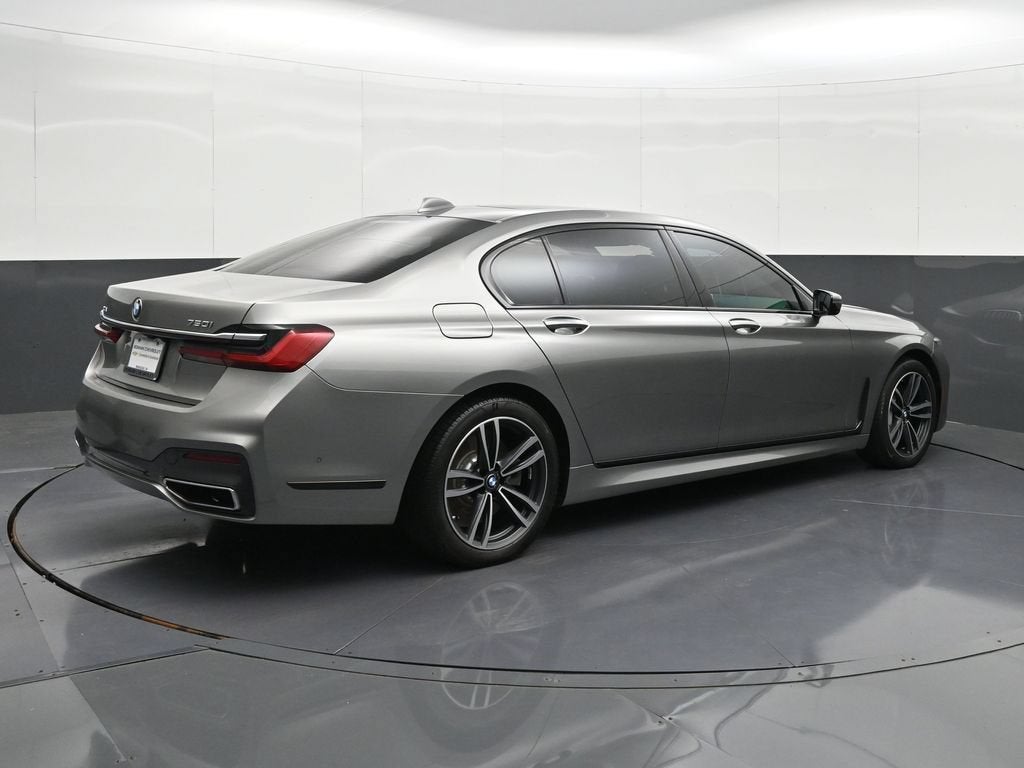2022 BMW 750 i xDrive