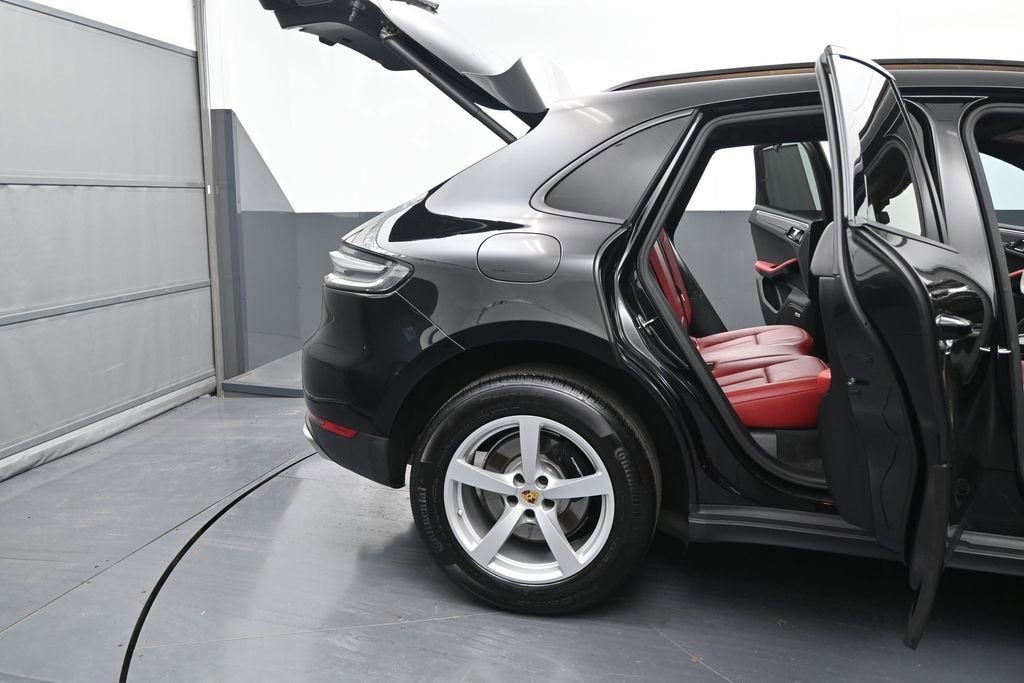 2019 Porsche Macan 4DR SUV AWD