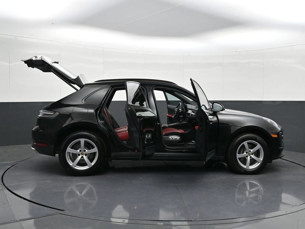 2019 Porsche Macan 4DR SUV AWD