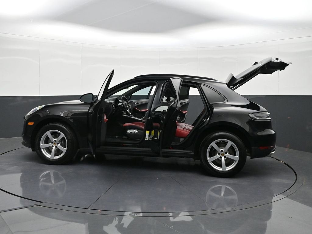 2019 Porsche Macan 4DR SUV AWD