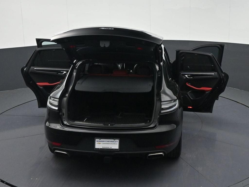 2019 Porsche Macan 4DR SUV AWD