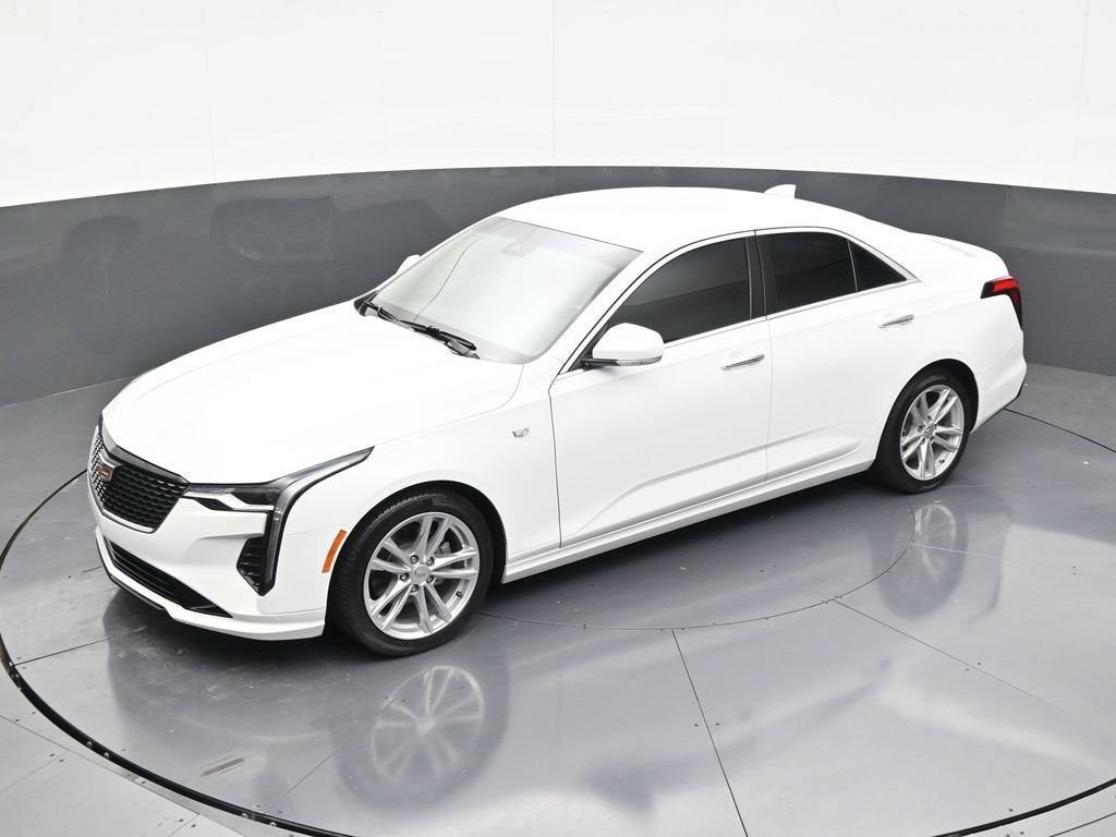 2023 Cadillac CT4 Luxury