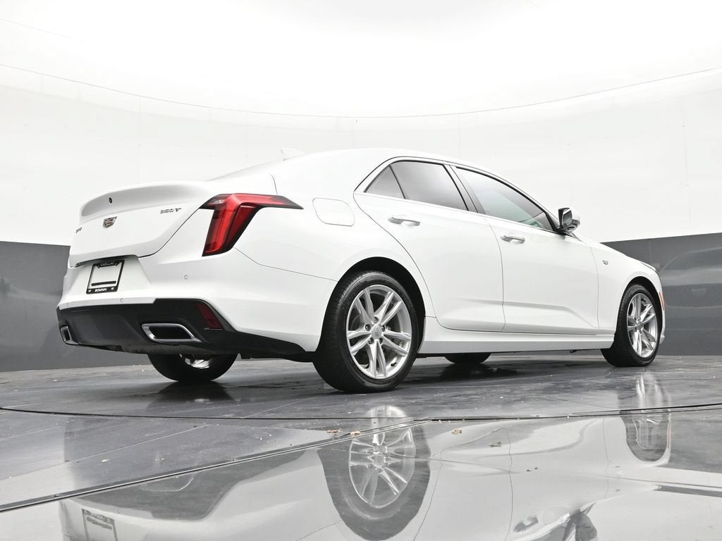2023 Cadillac CT4 Luxury