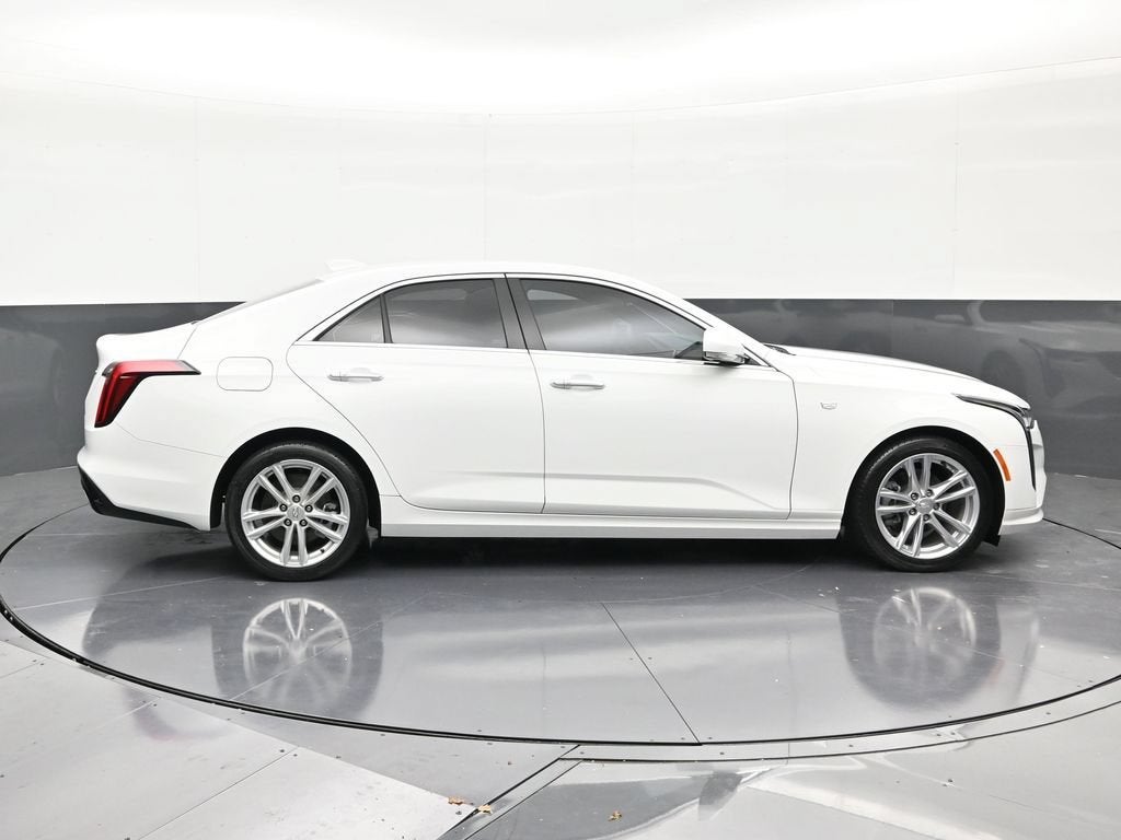 2023 Cadillac CT4 Luxury