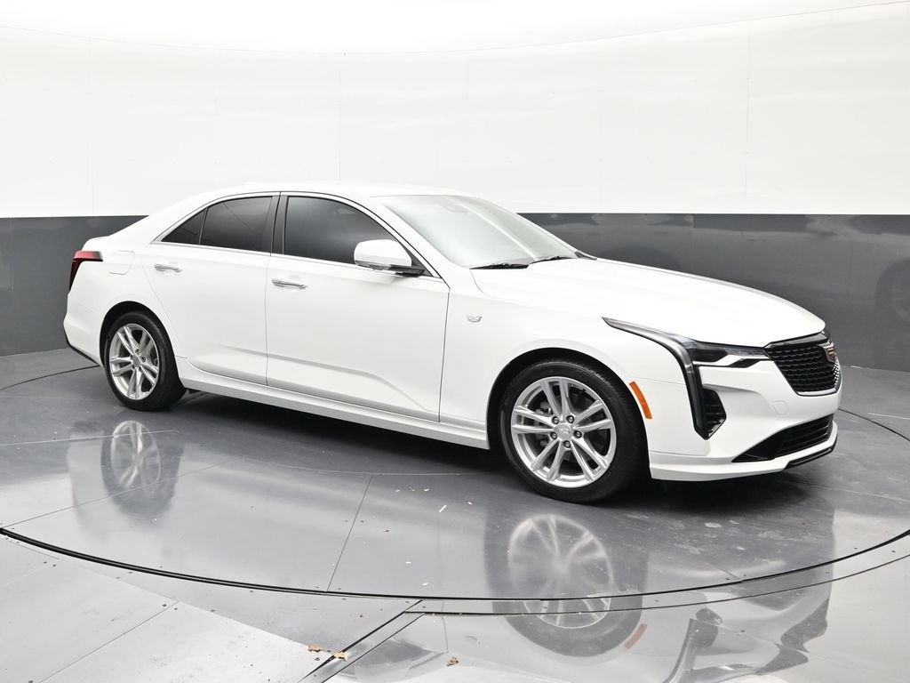 2023 Cadillac CT4 Luxury