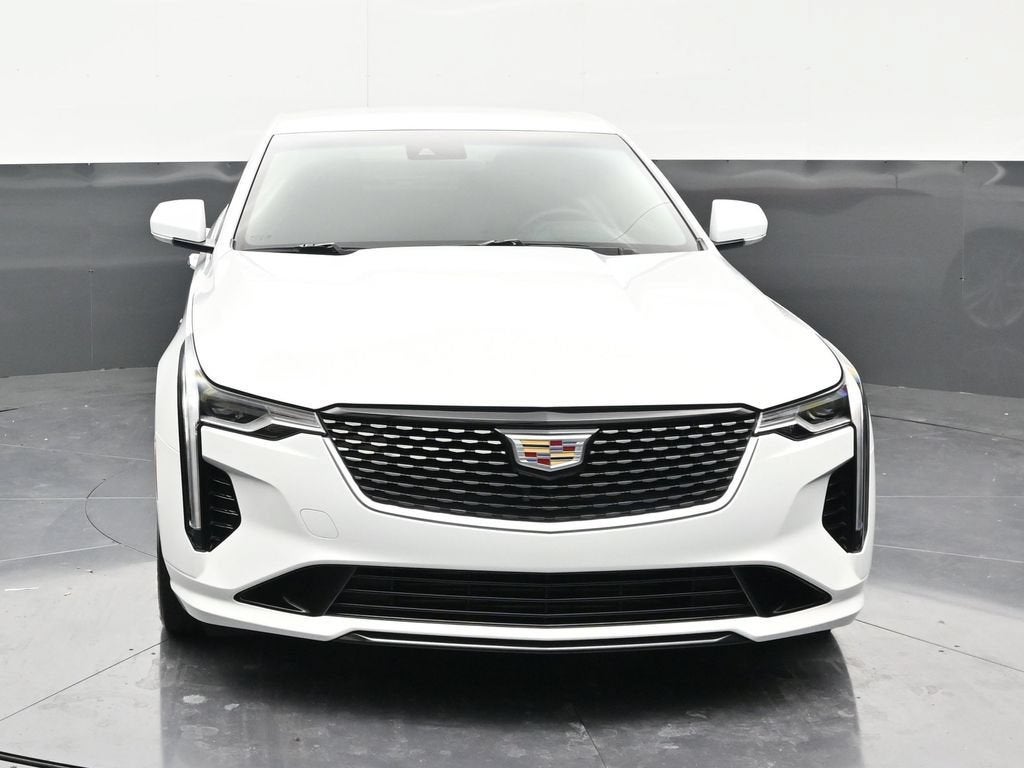 2023 Cadillac CT4 Luxury