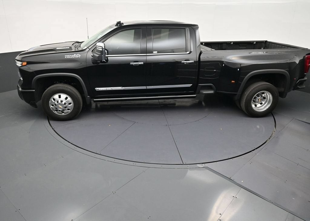 2025 Chevrolet Silverado 3500 HD High Country DRW