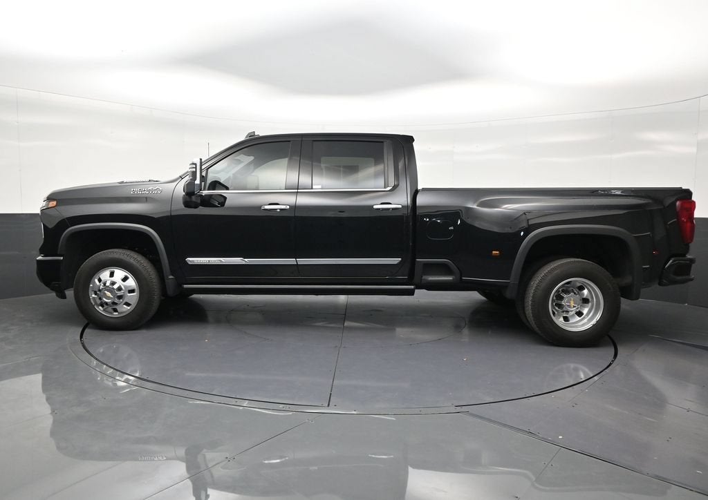2025 Chevrolet Silverado 3500 HD High Country DRW