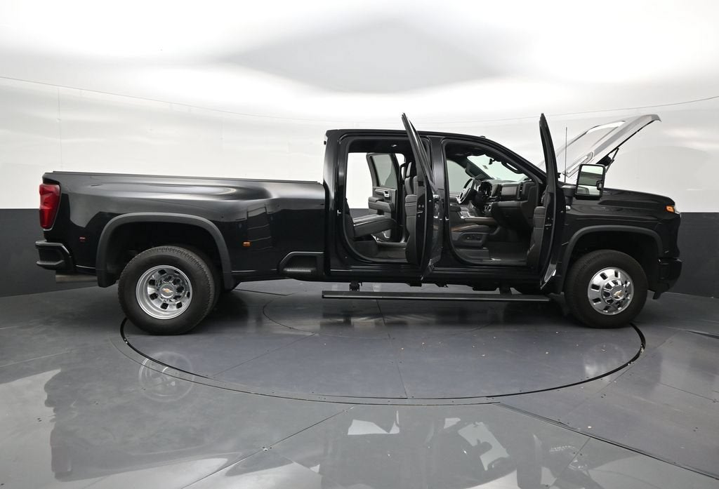2025 Chevrolet Silverado 3500 HD High Country DRW