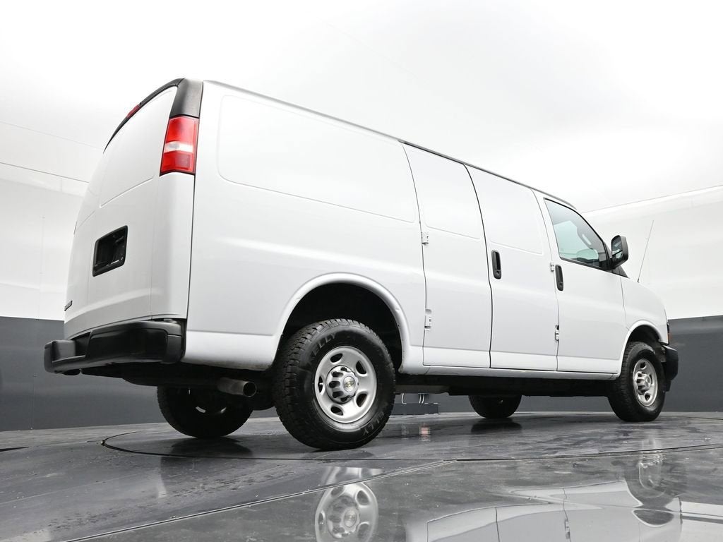 2023 Chevrolet Express Cargo 2500 WT