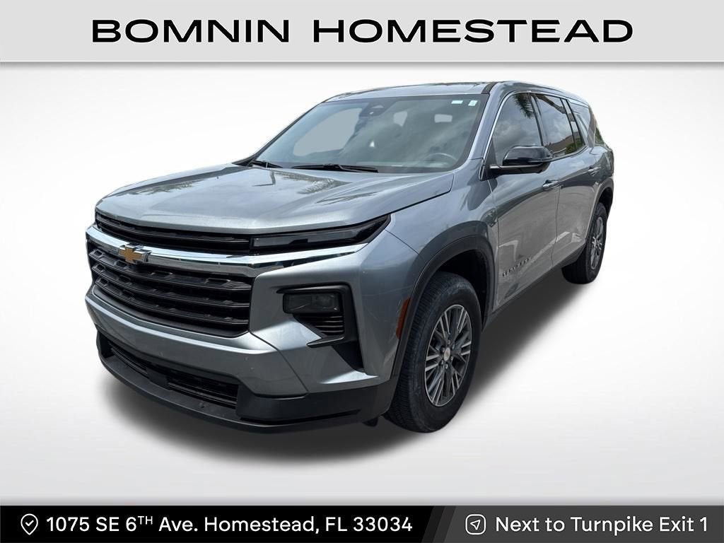 2024 Chevrolet Traverse FWD LS's photo