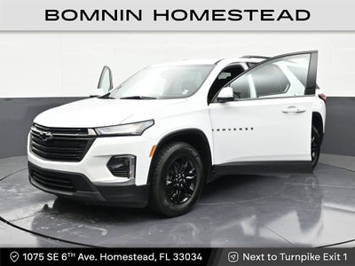 2022 Chevrolet Traverse LT Cloth