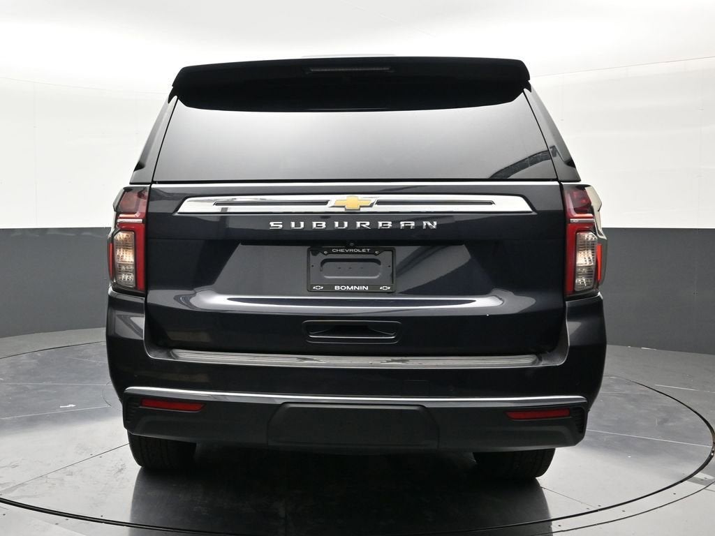 2023 Chevrolet Suburban LS