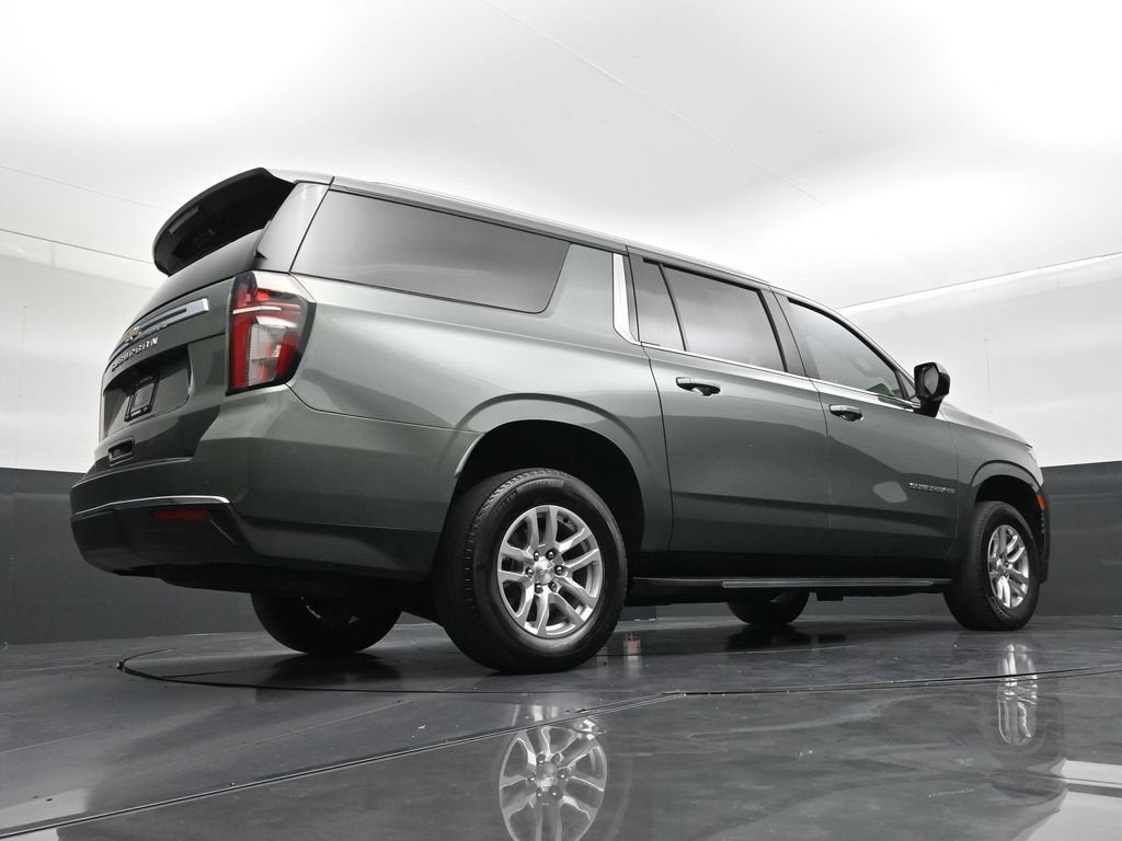 2023 Chevrolet Suburban LS