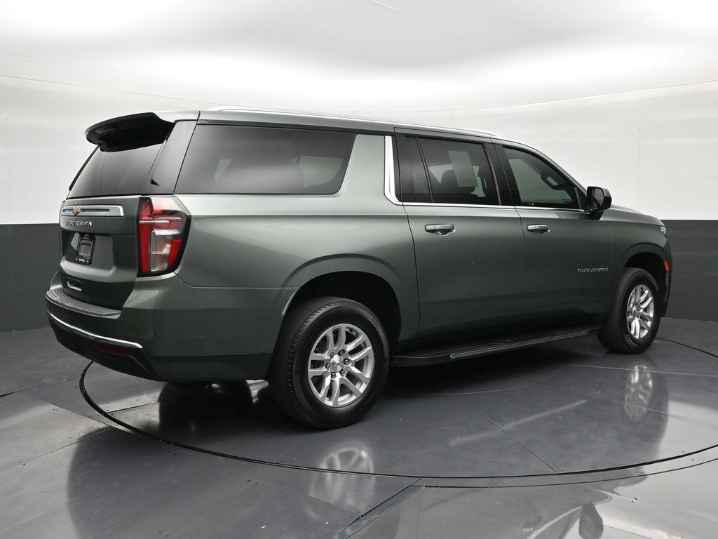 2023 Chevrolet Suburban LS