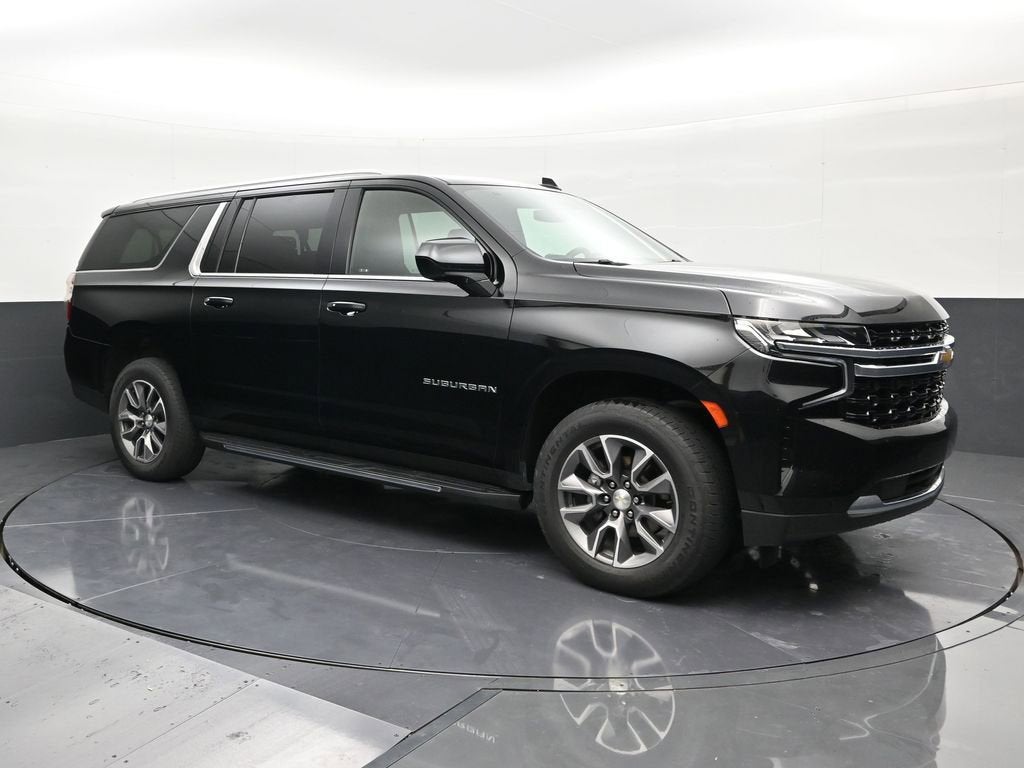 2022 Chevrolet Suburban LS