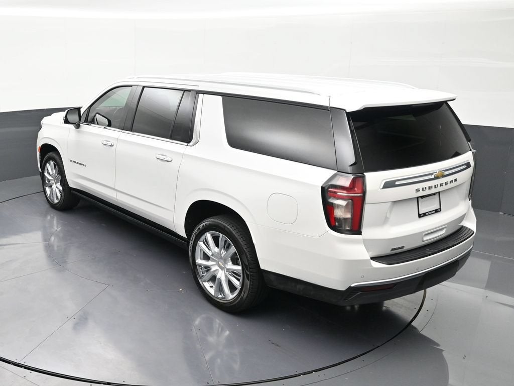 2022 Chevrolet Suburban High Country