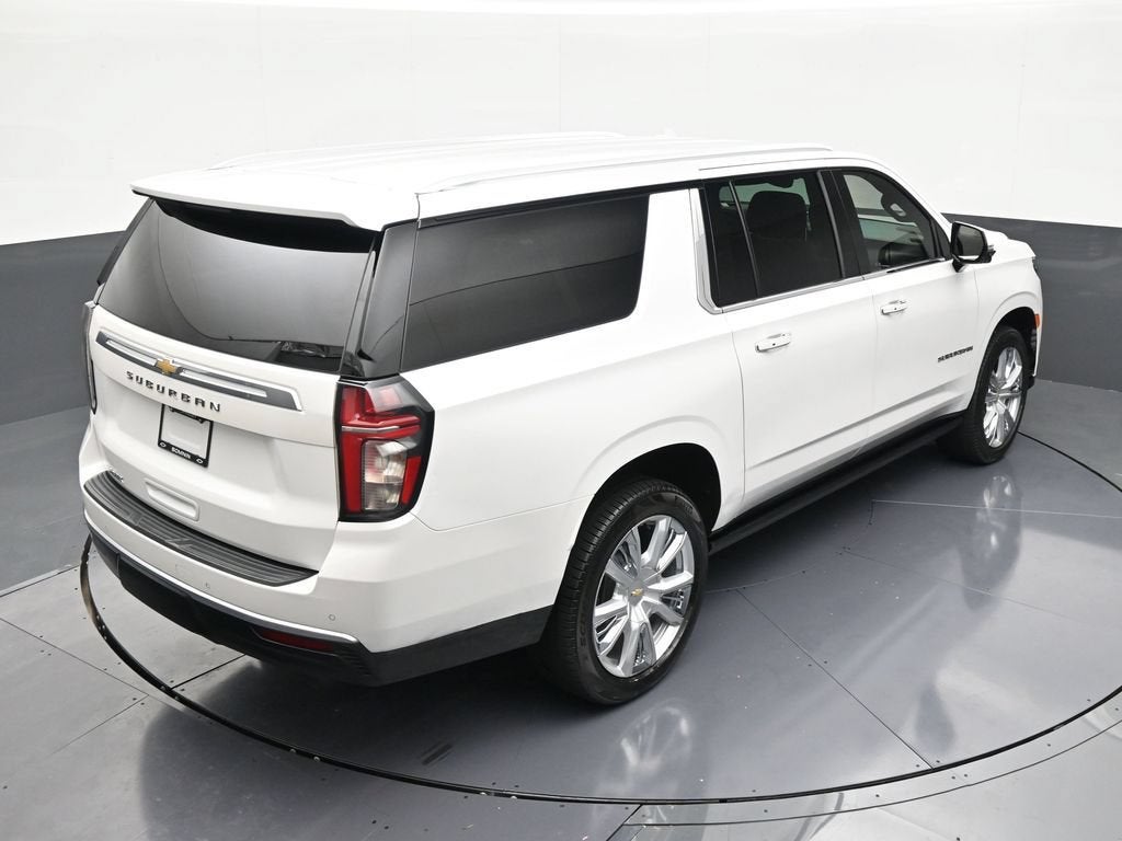 2022 Chevrolet Suburban High Country