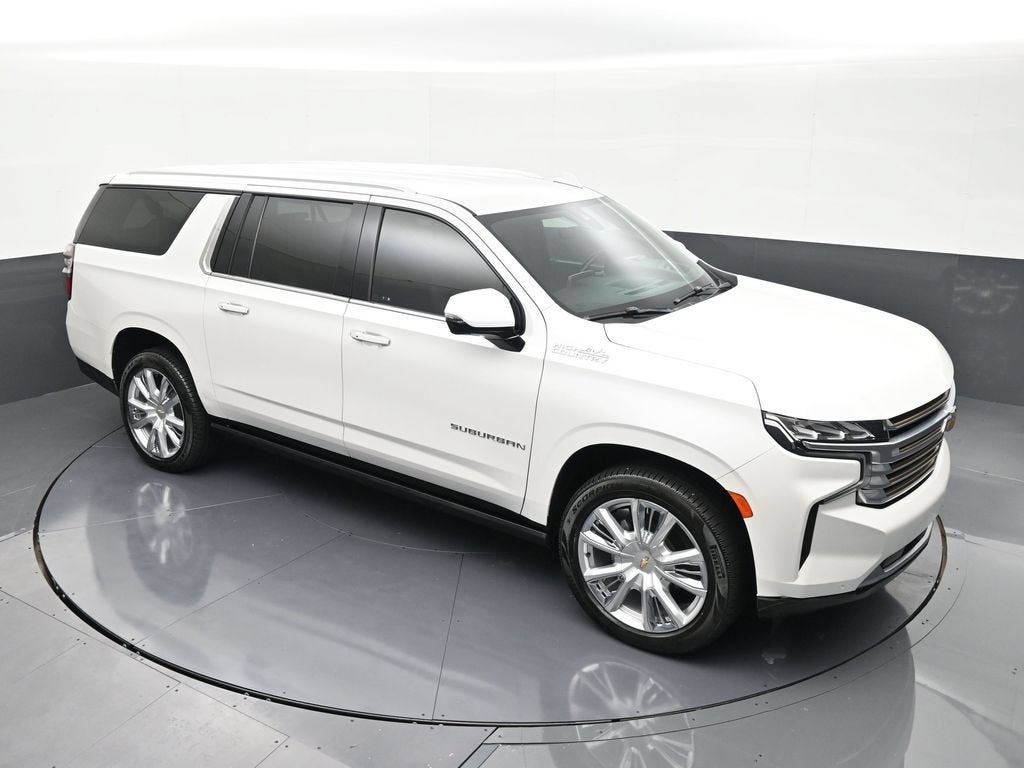 2022 Chevrolet Suburban High Country
