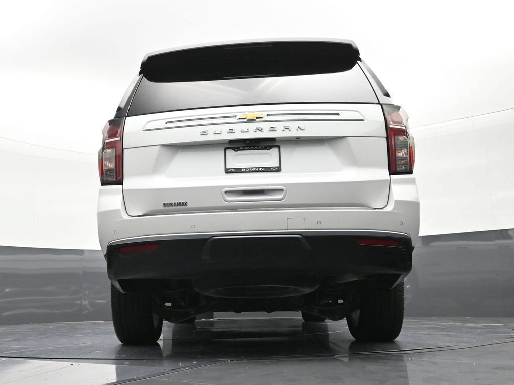 2022 Chevrolet Suburban High Country