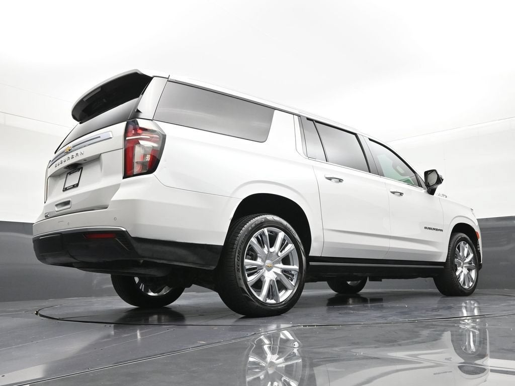 2022 Chevrolet Suburban High Country