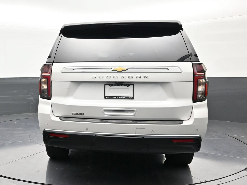2022 Chevrolet Suburban High Country