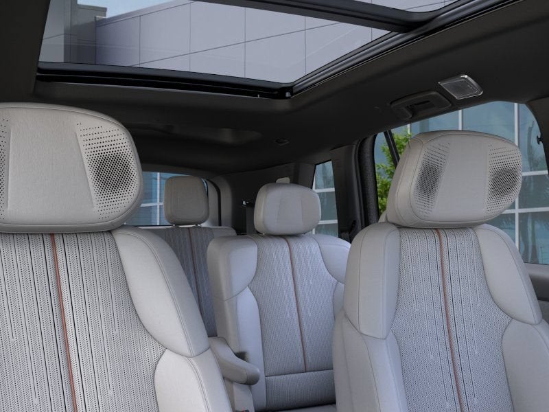 2027 Cadillac VISTIQ Sport