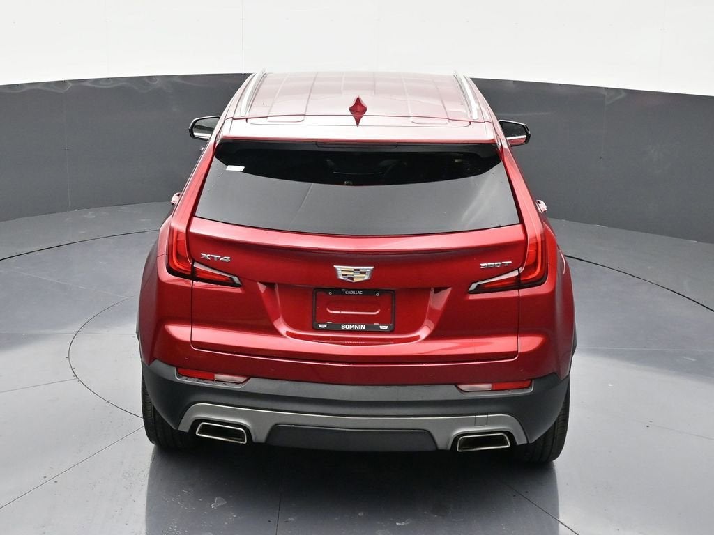 2021 Cadillac XT4 Premium Luxury